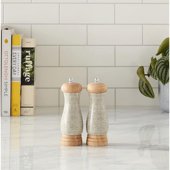 Bloomingville Salt & Pepper Mills Stoneware Cécile (Set of 2 Pieces) Grey Cecile - Picture 2 of 16